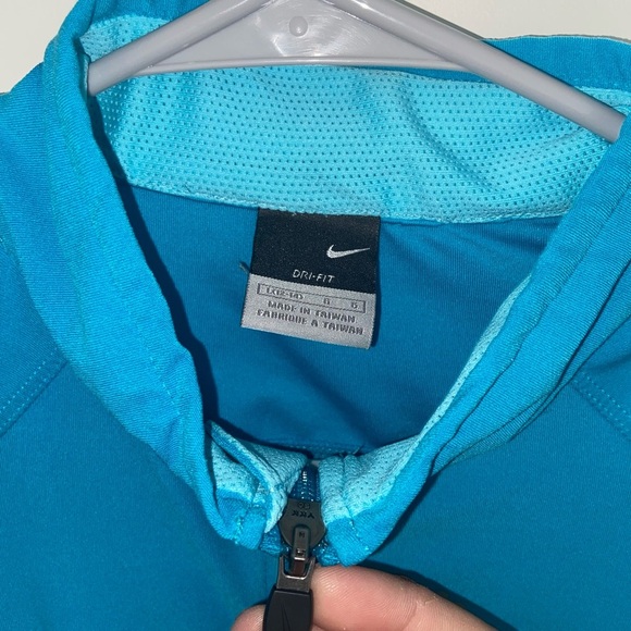 Nike tech - Picture 2 of 4